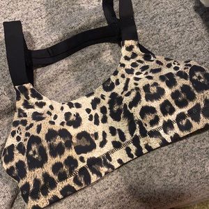 Born primitive sports bra